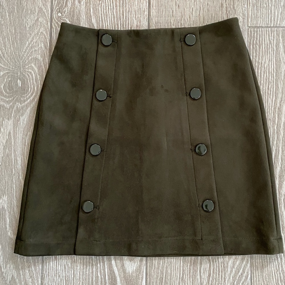 LOFT green button down mini skirt
